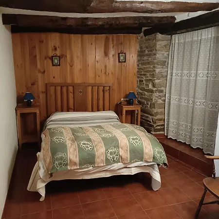 Casa Del Agua * Espinoso de Compludo